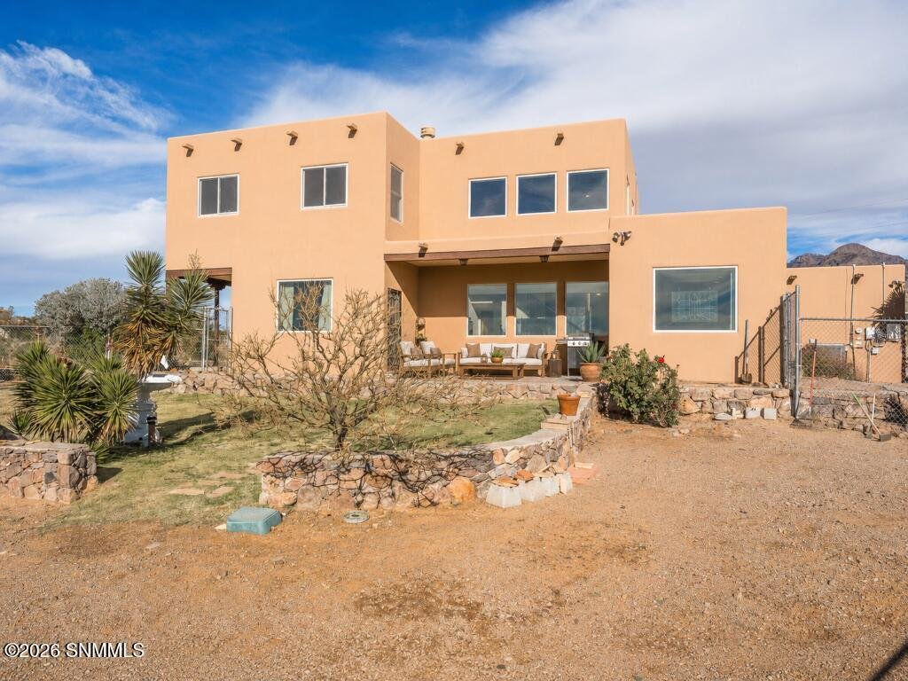 House in Las Cruces, New Mexico, United States 1 - 16753590