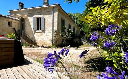 Villa in Libourne, Nouvelle-Aquitaine, France 1