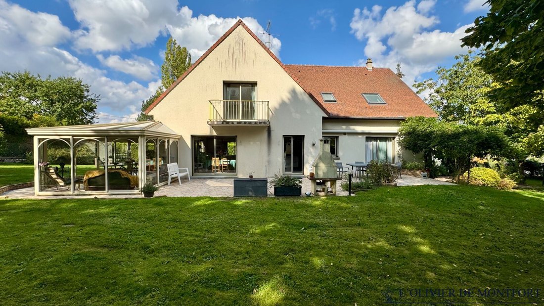 Casa en Montfort-l'Amaury, Isla de Francia, Francia 2 - 18407515