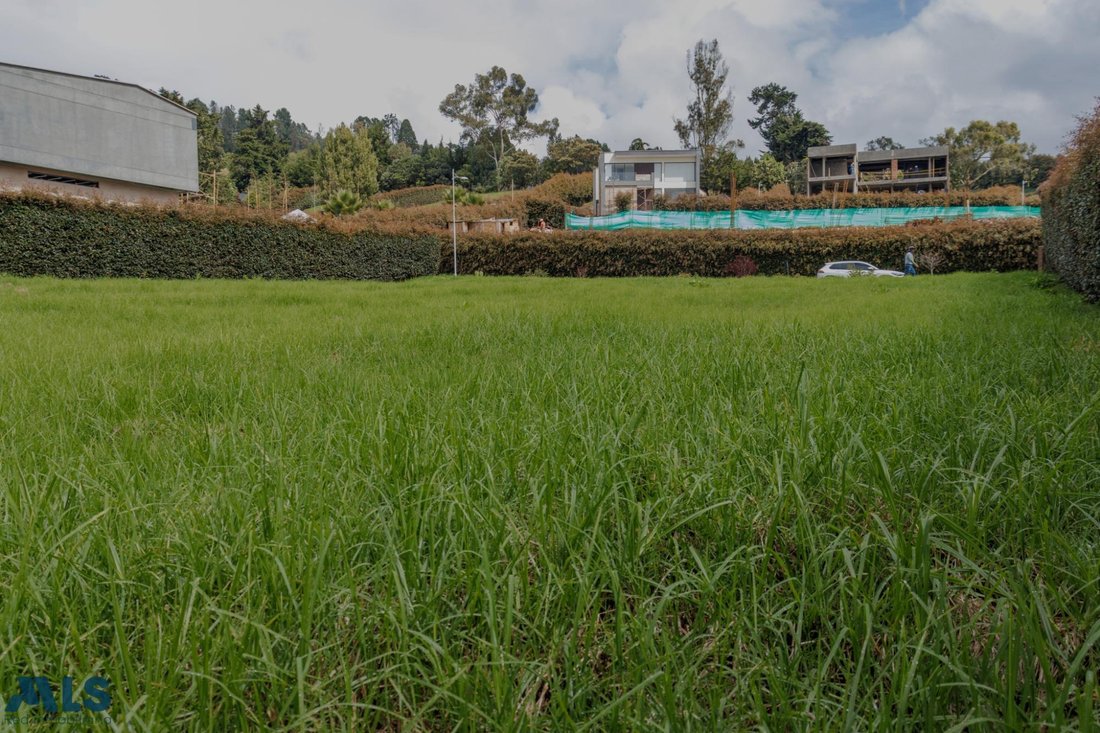 Land in Envigado, Colombia 3 - 18403652