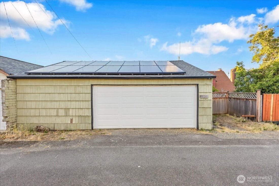 House in Tacoma, Washington, United States 3 - 18418614