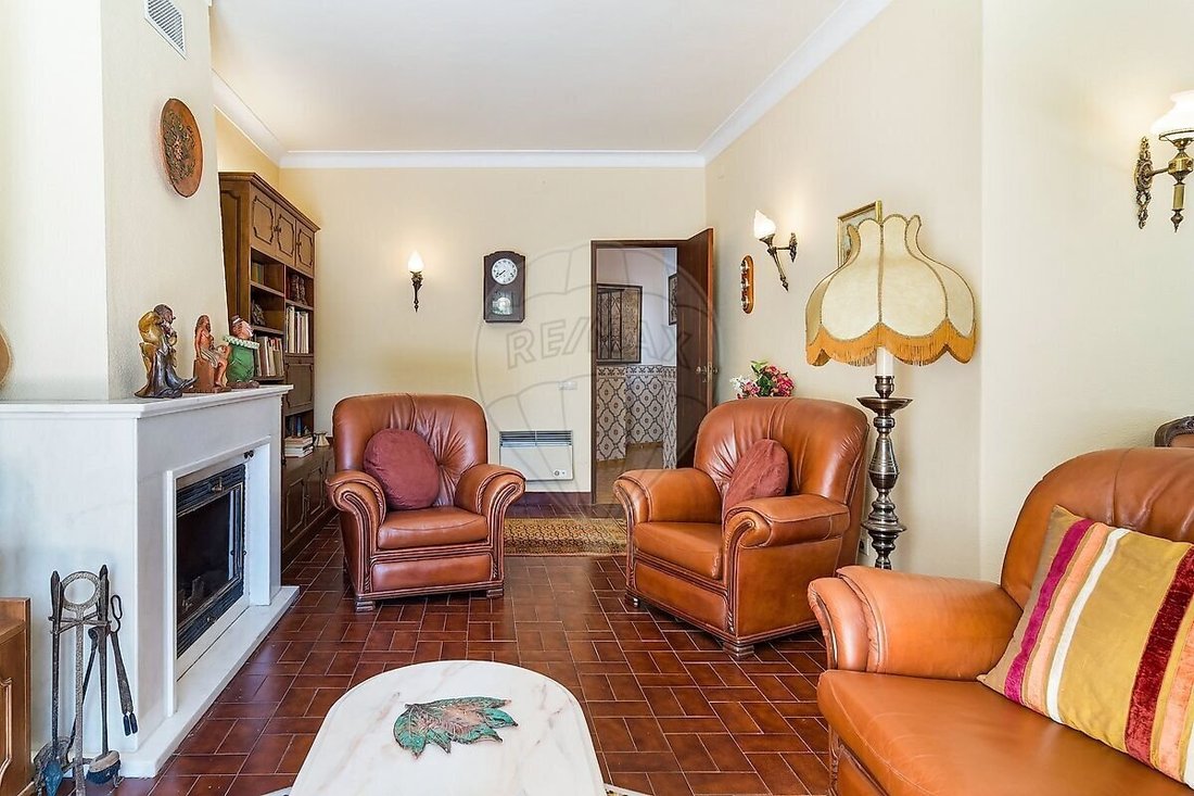 House in Rio de Mouro, Lisbon, Portugal 5 - 18412033