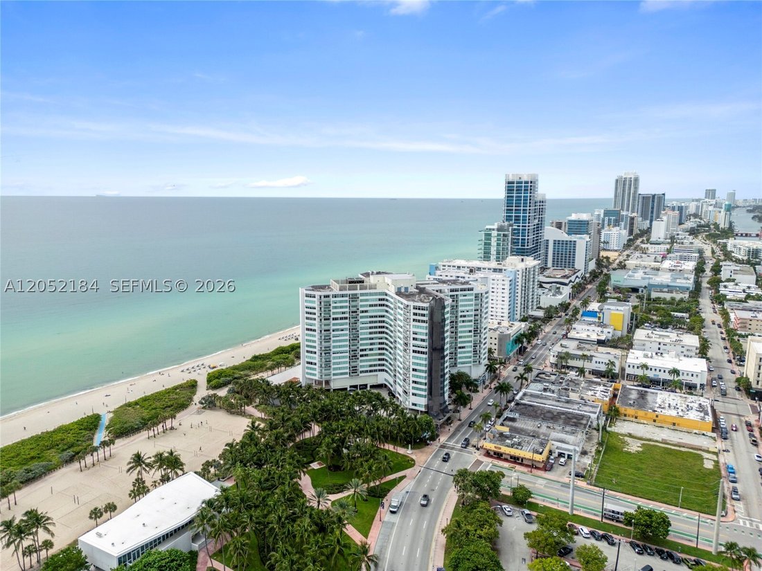 Condo in Miami Beach, Florida, United States 5 - 18416323