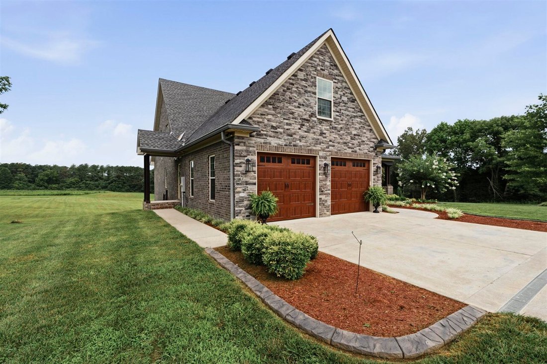 House in Bowling Green, Kentucky, United States 5 - 18403859