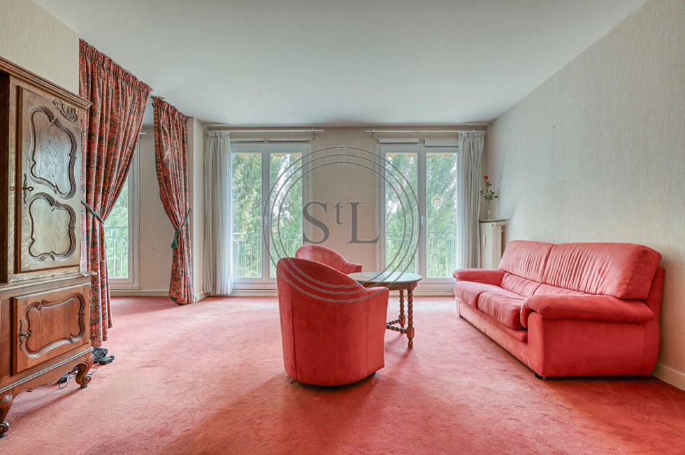 Apartment in Domaine National du Château, Versailles, France 3 - 18416436