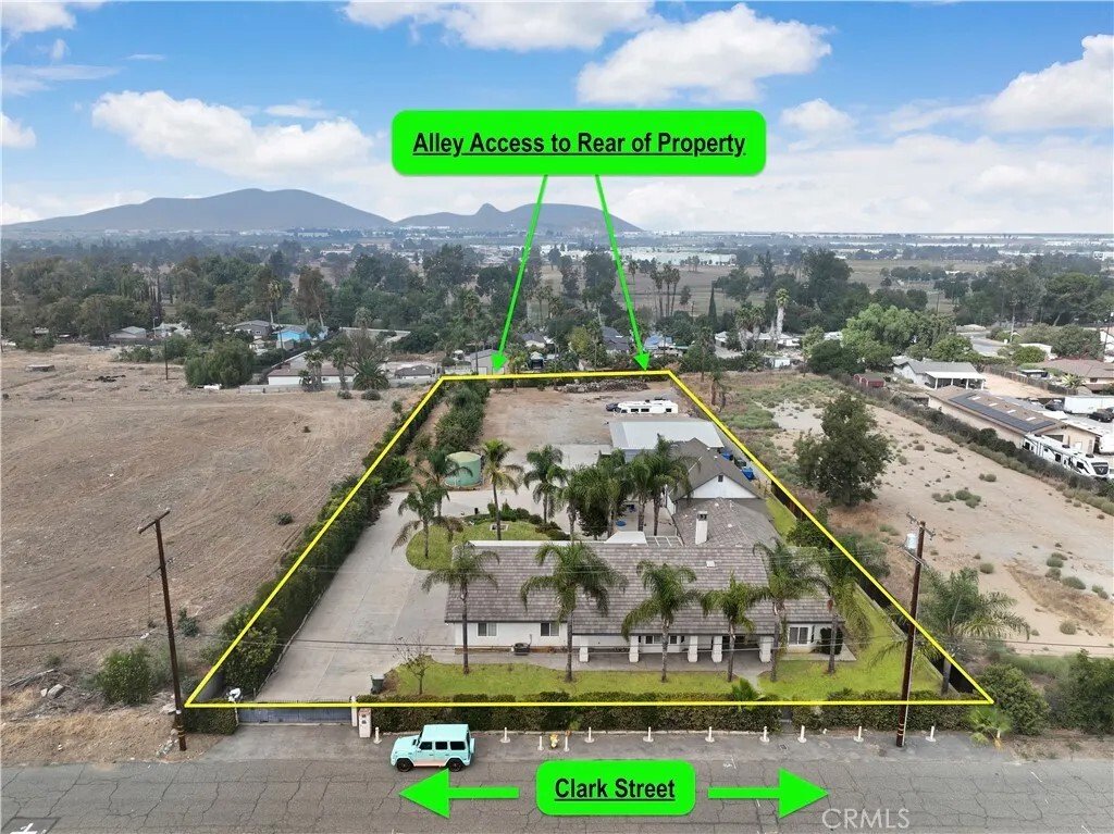 Riverside, California, United States 3 - 18411318
