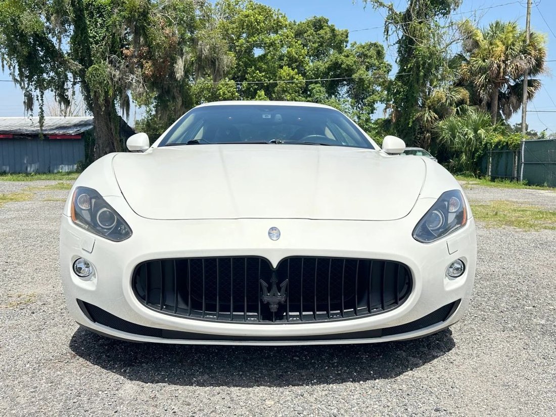 Coupe in Orlando, FL, United States 2 - 15282697