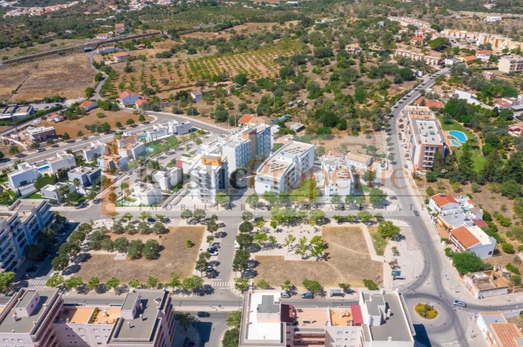 Land in Loule (Sao Clemente), Algarve, Portugal 3 - 18412373