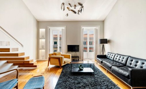 Apartment in Misericordia, Lisbon, Portugal 1