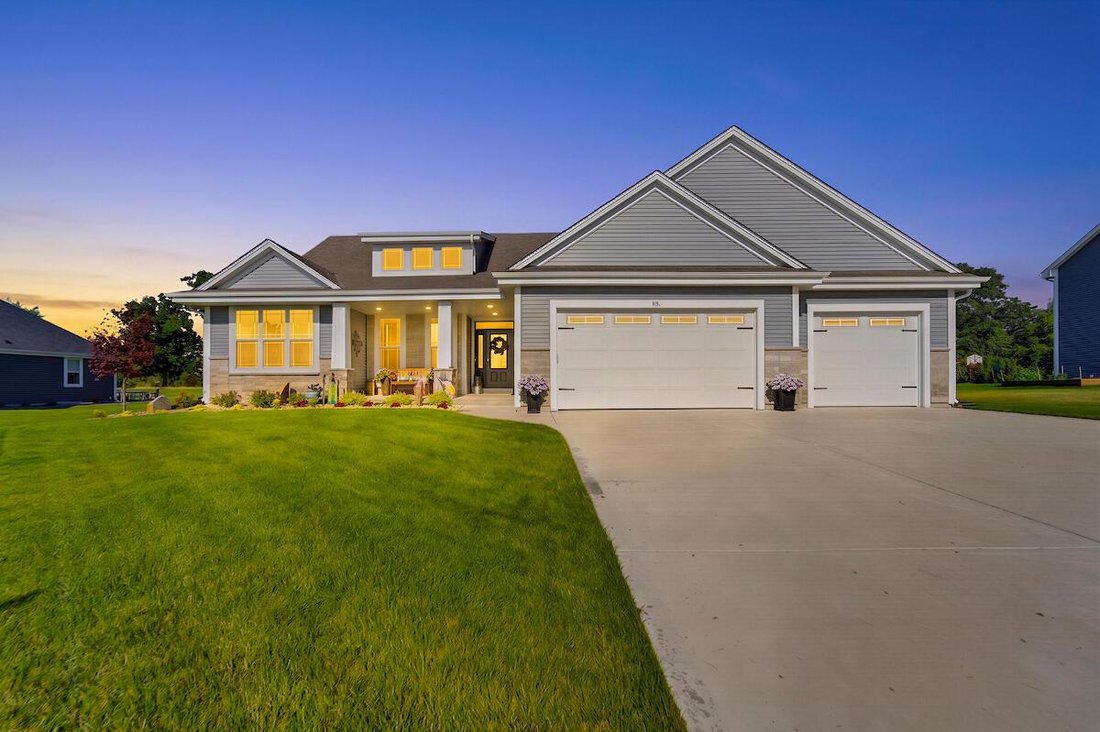 House in Mukwonago, Wisconsin, United States 2 - 18407215