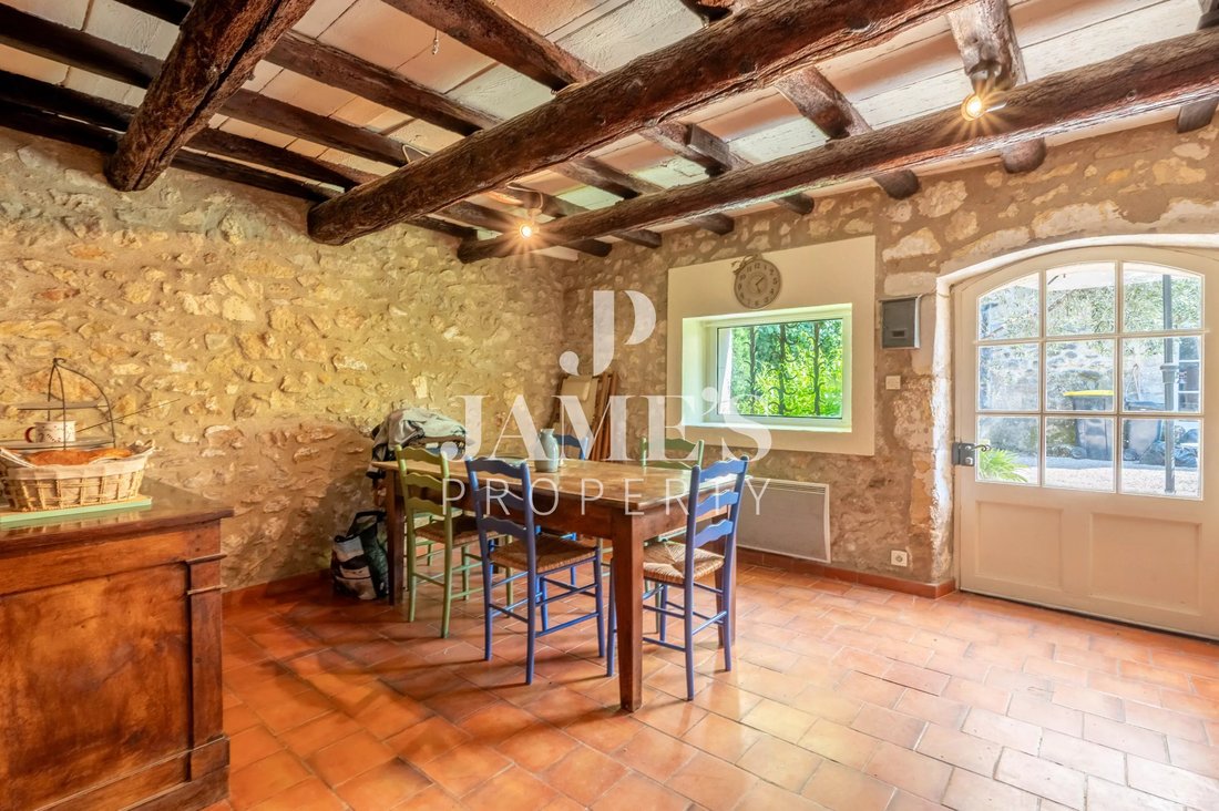 House in Paradou, Provence-Alpes-Côte d'Azur, France 3 - 18407006