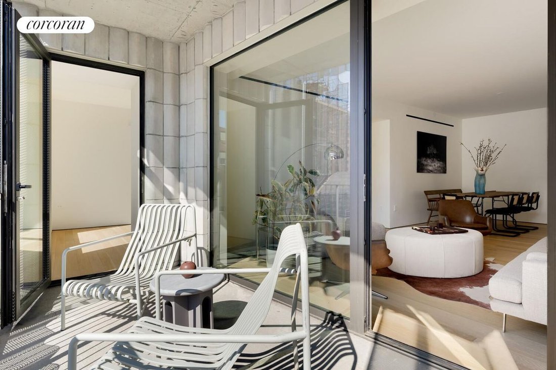Condo in New York, New York, United States 1 - 18212651