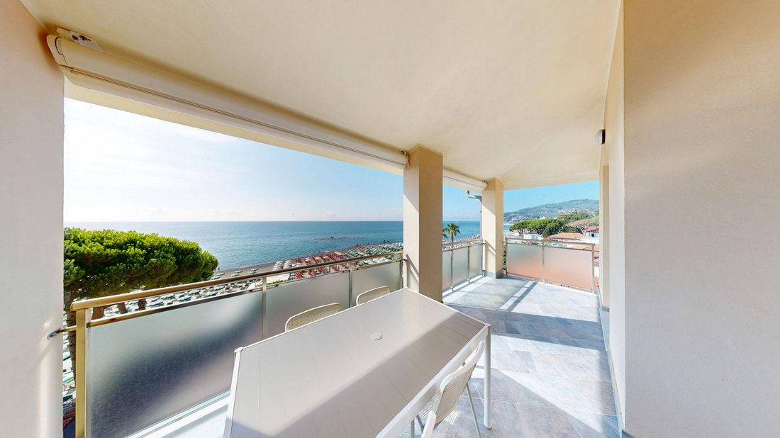 Apartment in Diano Marina, Liguria, Italy 3 - 18415573