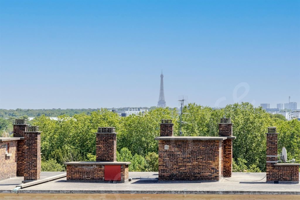 Apartment in Saint-Cloud, Ile-de-France, France 1 - 18413782