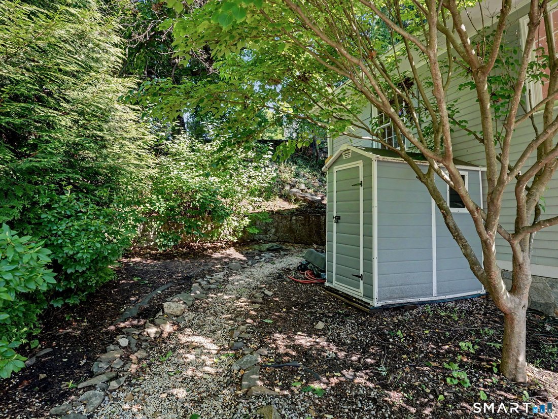 House in Norwalk, Connecticut, United States 4 - 18411921
