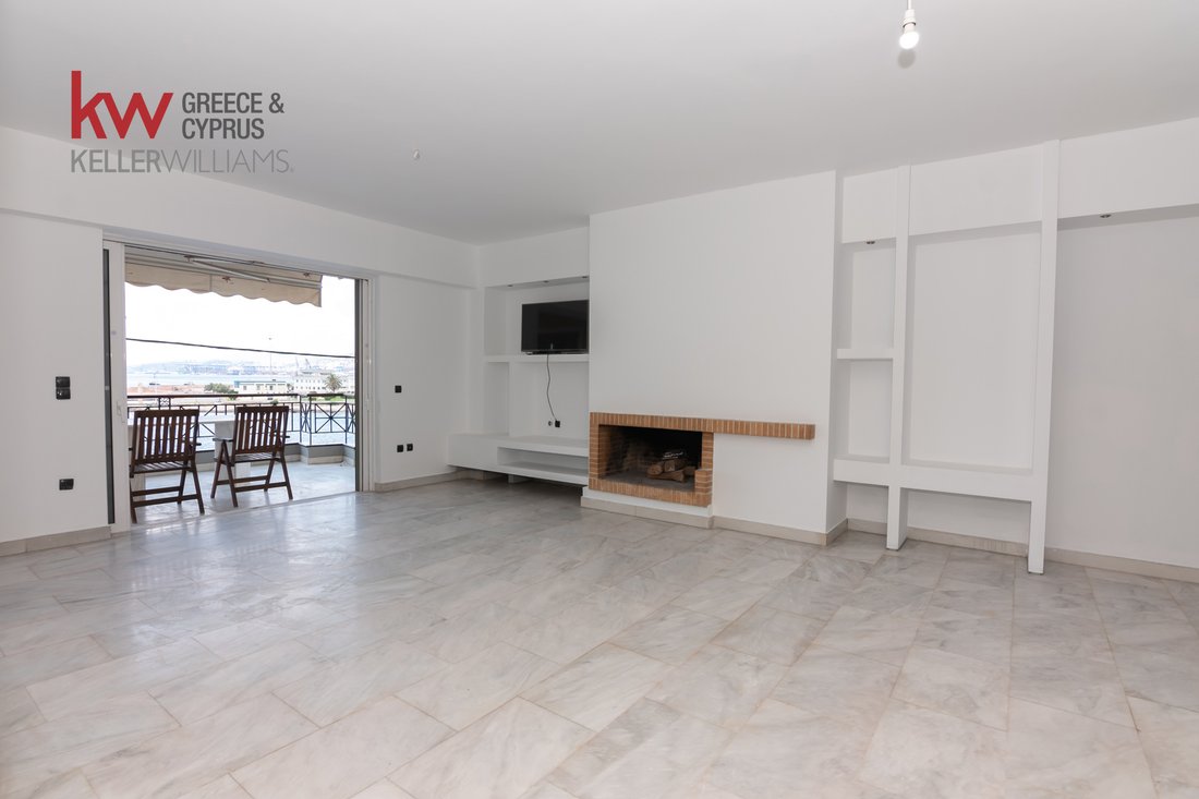 Apartment in 1st District of Piraeus, Piraeus, Greece 4 - 18419080