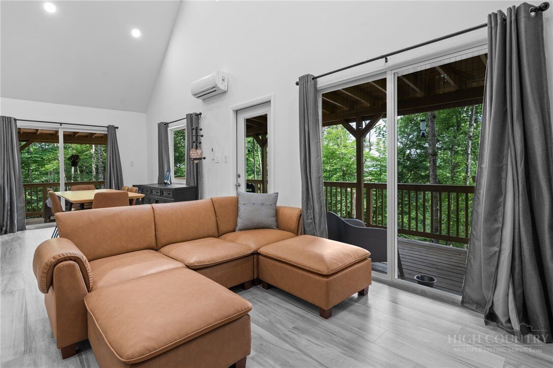 House in Banner Elk, North Carolina, United States 4 - 18410954