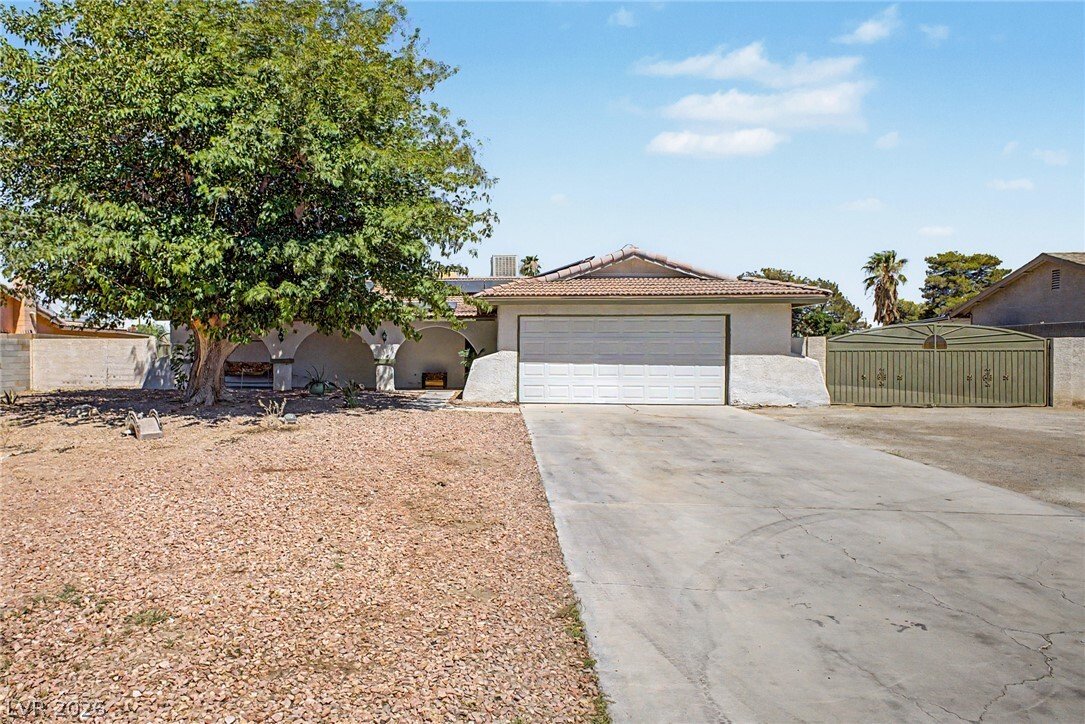 House in Las Vegas, Nevada, United States 2 - 18414516