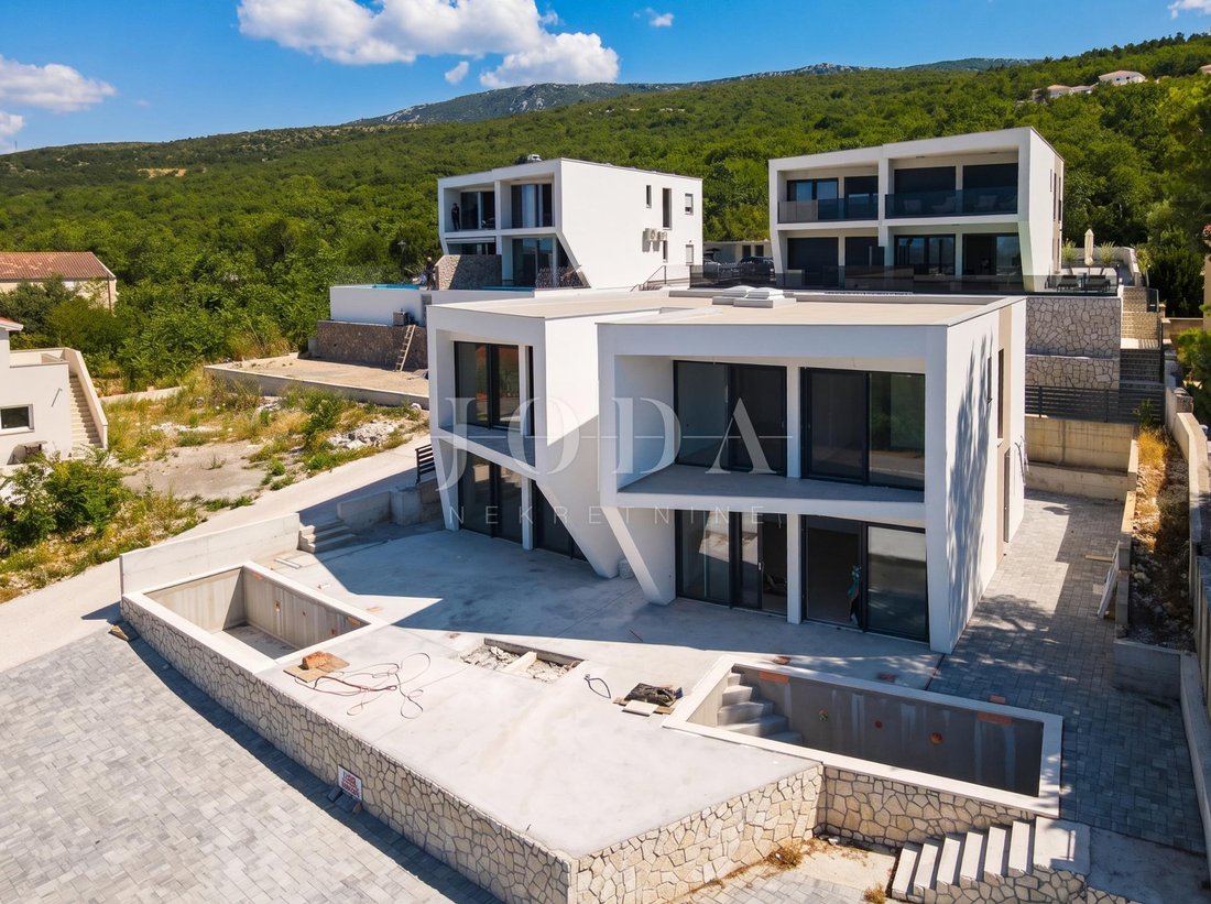 House in Grad Crikvenica, Primorje-Gorski Kotar County, Croatia 1 - 18408568