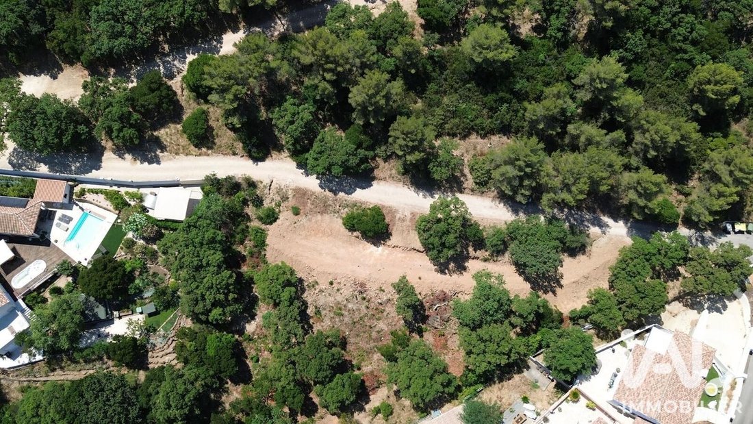 Land in Carqueiranne, Provence-Alpes-Côte d'Azur, France 3 - 18035810