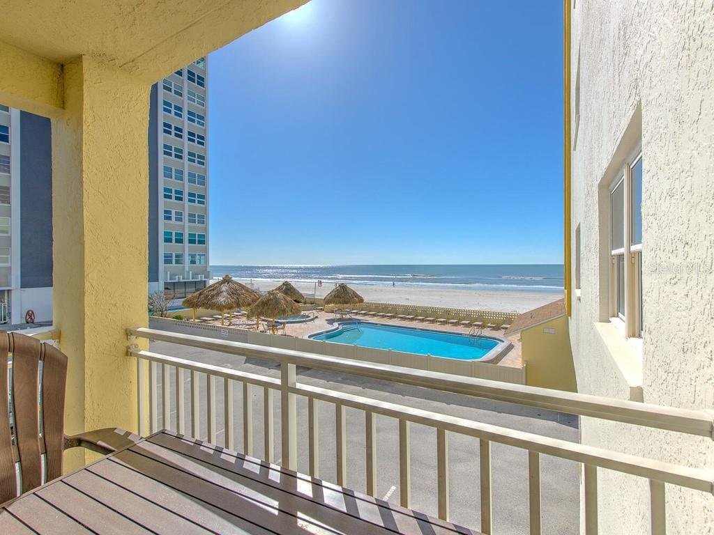 Condo in Madeira Beach, Florida, United States 1 - 17180833