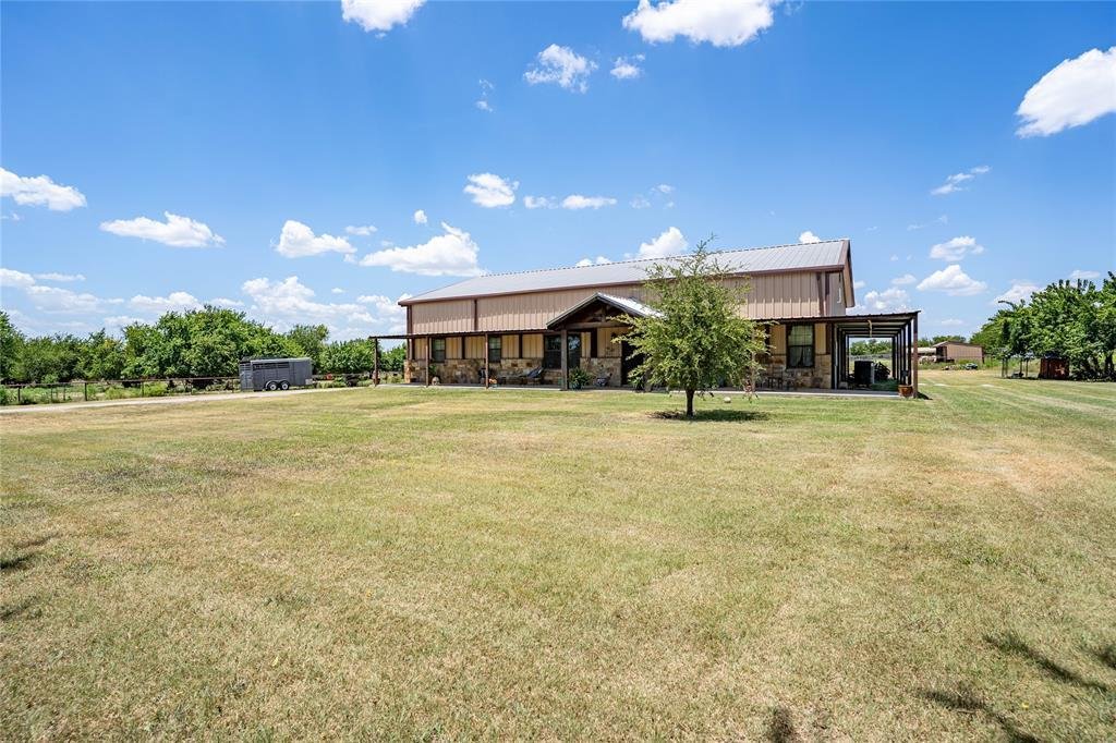 Farm Ranch in Godley, Texas, United States 2 - 18404195