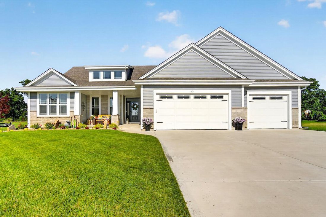 House in Mukwonago, Wisconsin, United States 1 - 18407215
