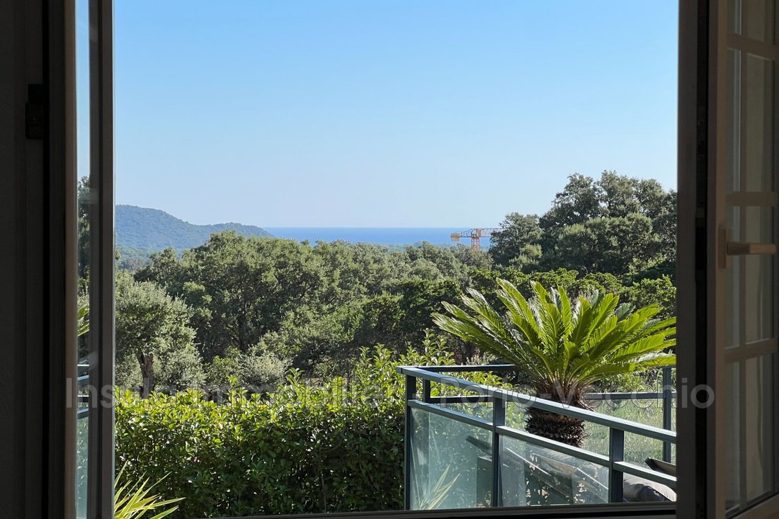 Villa in Sainte-Lucie-de-Porto-Vecchio, Corsica, France 1 - 18403818