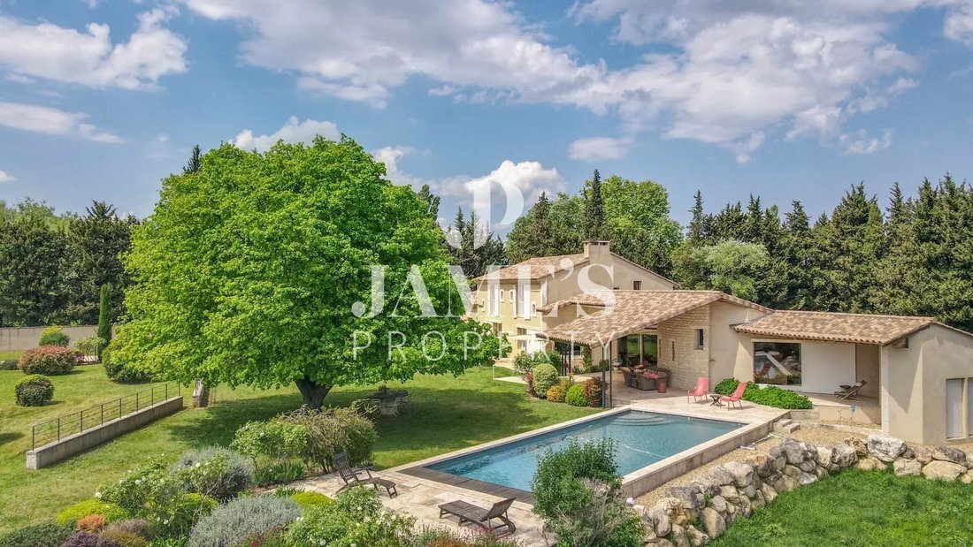 House in Saint-Rémy-de-Provence, Provence-Alpes-Côte d'Azur, France 1 - 18406890
