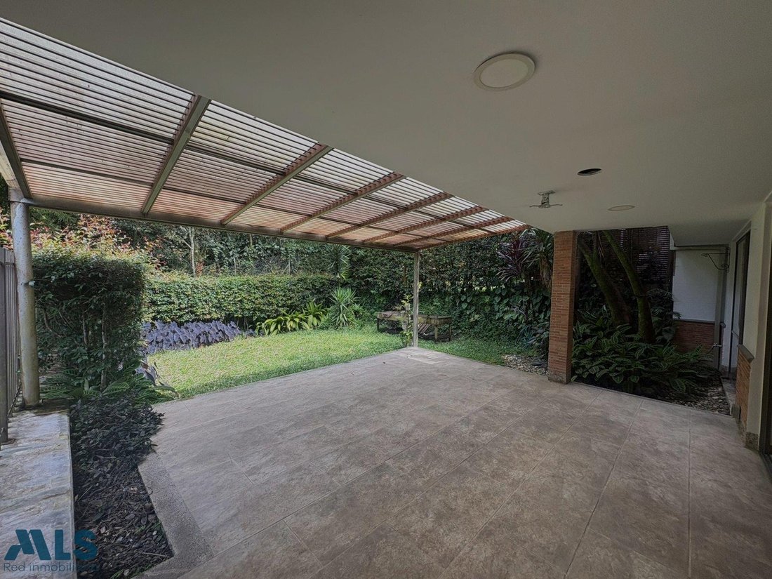 House in Envigado, Colombia 3 - 18404034