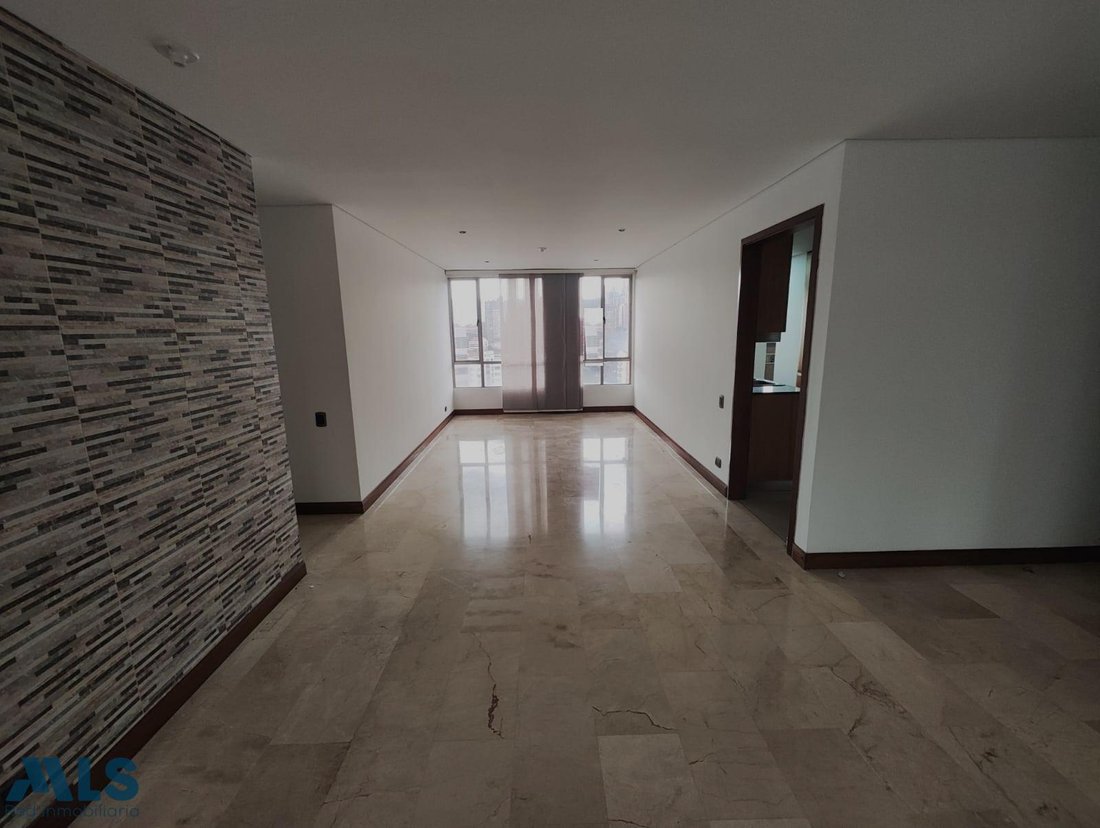 Apartment in Medellín, Antioquia, Colombia 4 - 18403979
