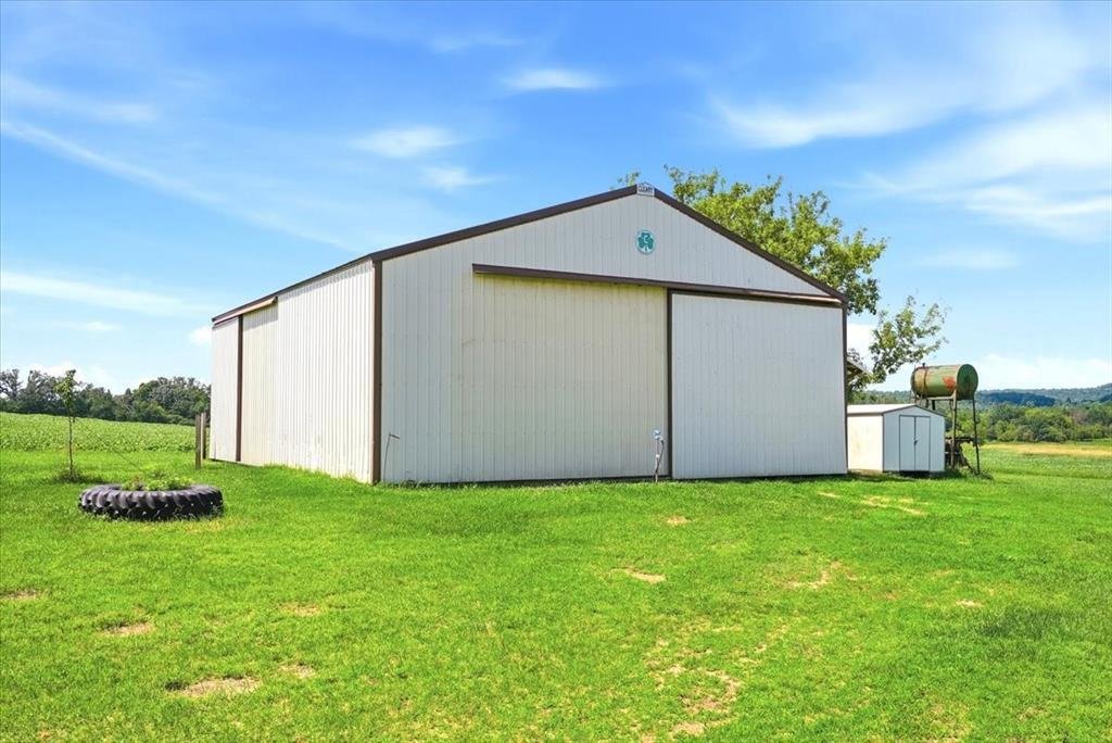 House in Eau Galle, Wisconsin, United States 4 - 18407182