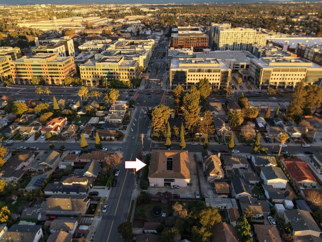 Sunnyvale, California, United States 3 - 18407583