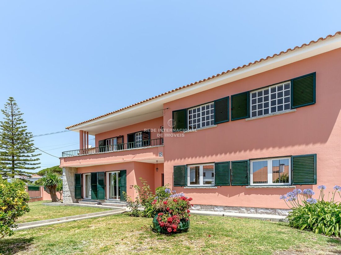 House in Carcavelos e Parede, Lisbon, Portugal 1 - 18163347