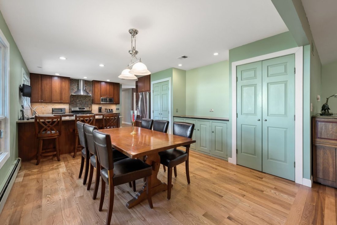 House in Crystal Lake, Illinois, United States 5 - 18410304