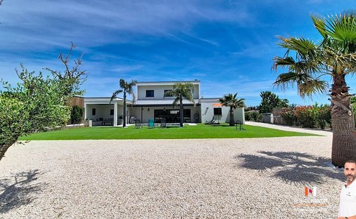 Villa in Clarensac, Occitania, France 1