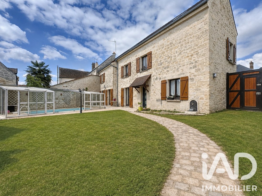 House in Cormeilles-en-Vexin, Ile-de-France, France 1 - 18414242