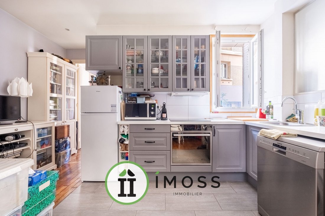 Apartment in Amiraux-Simplon-Poissonniers, Paris 18e Arrondissement, Paris 2 - 18410672
