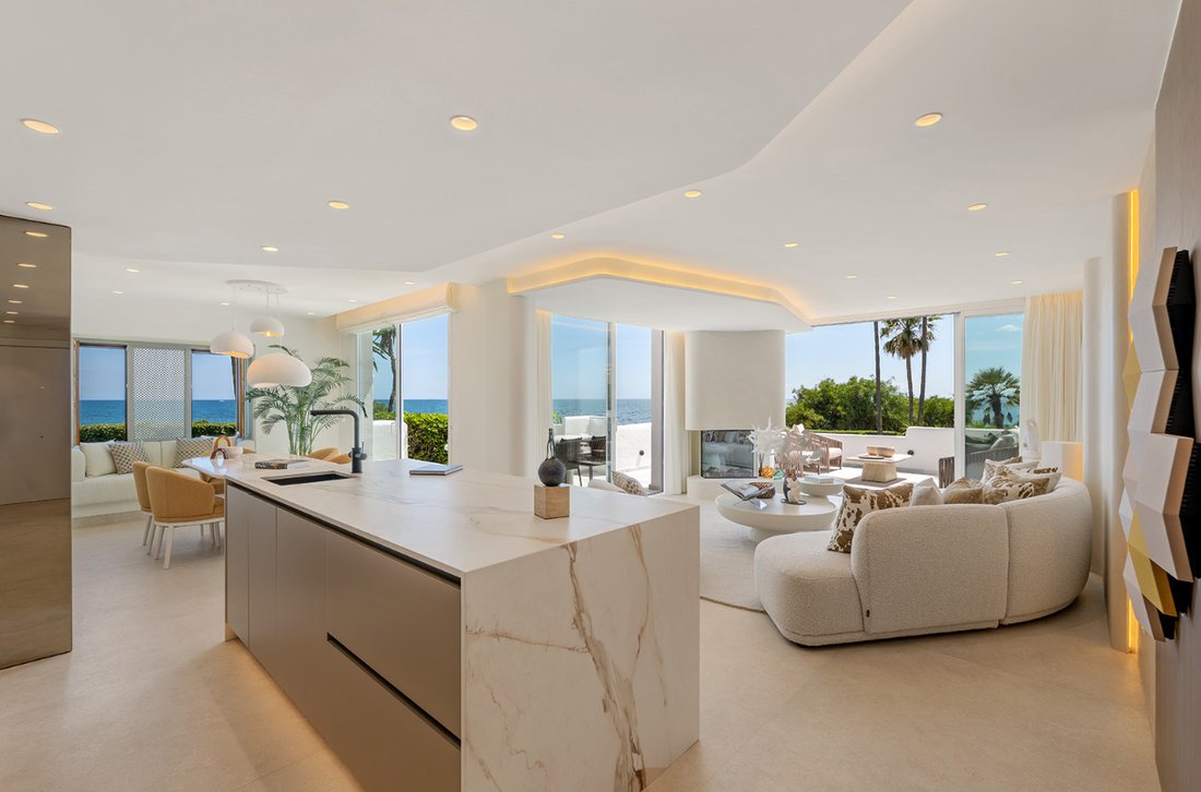 Apartment in Marbella, Andalusia, Spain 2 - 18411923