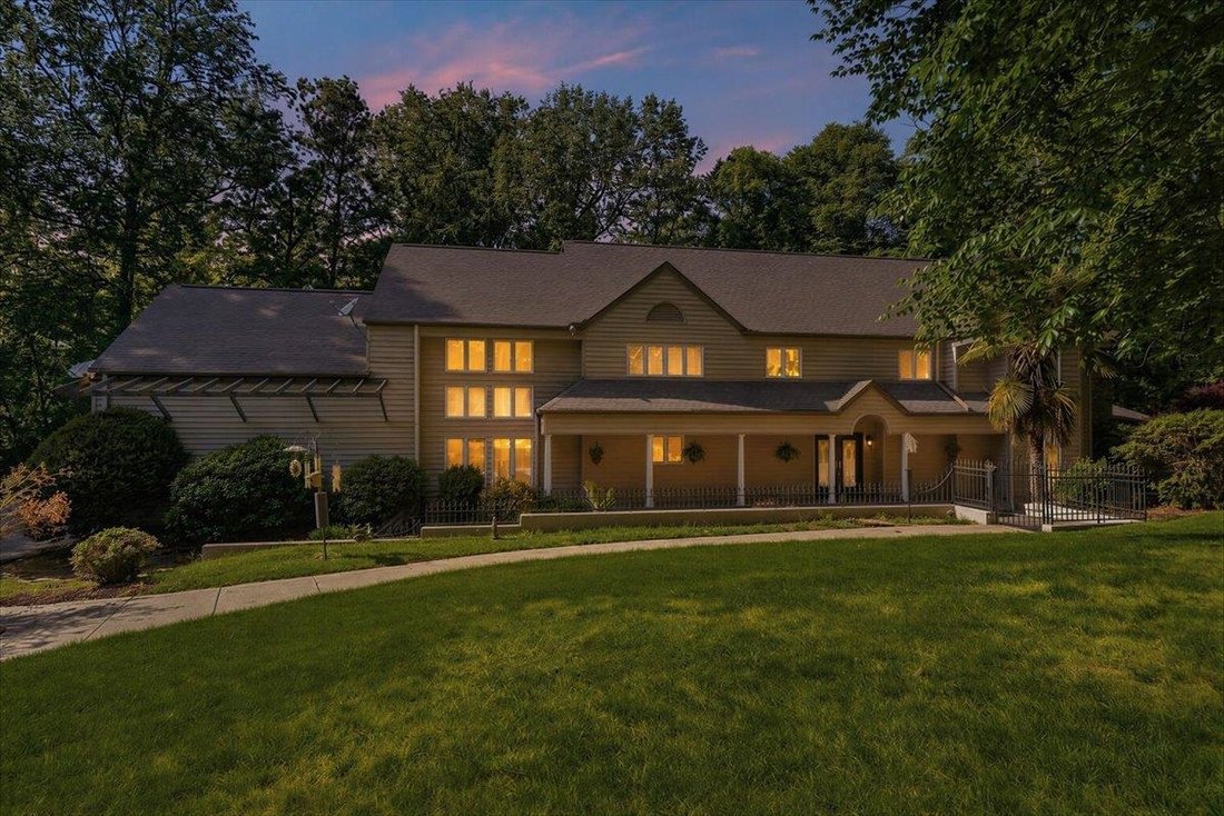 House in Spartanburg, South Carolina, United States 1 - 18406636