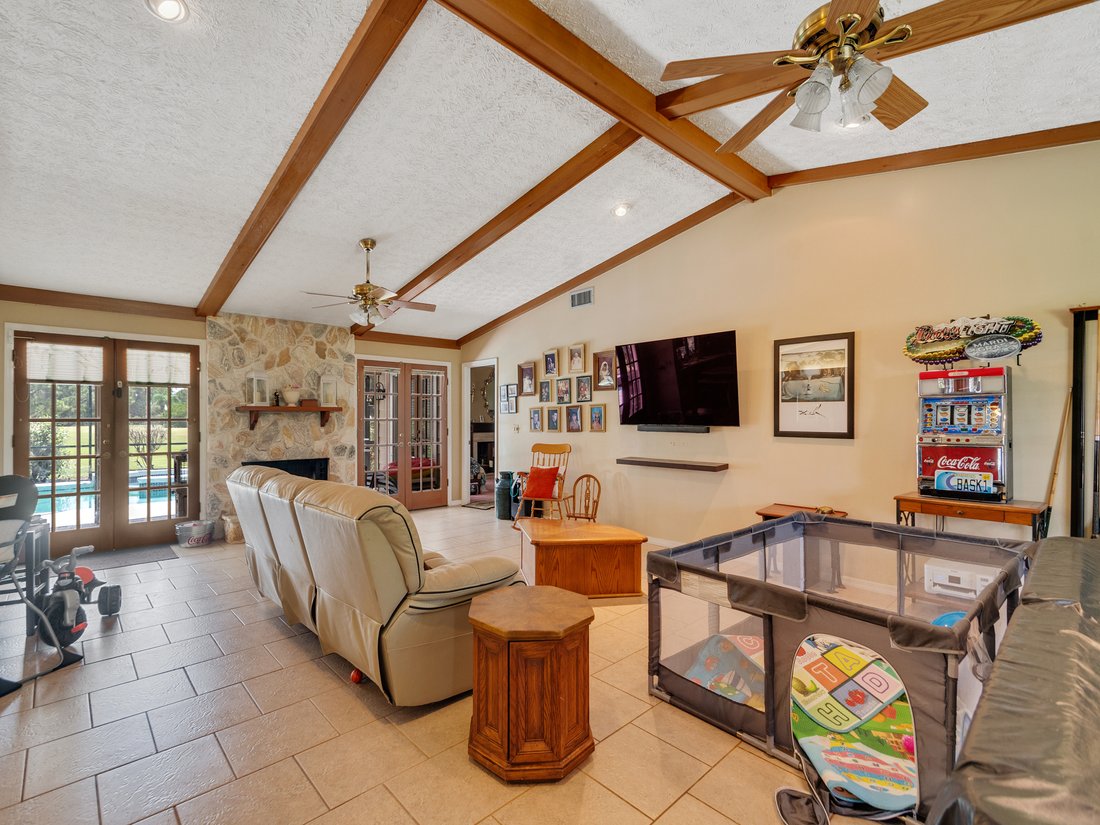 House in Fort Pierce, Florida, United States 4 - 18405312