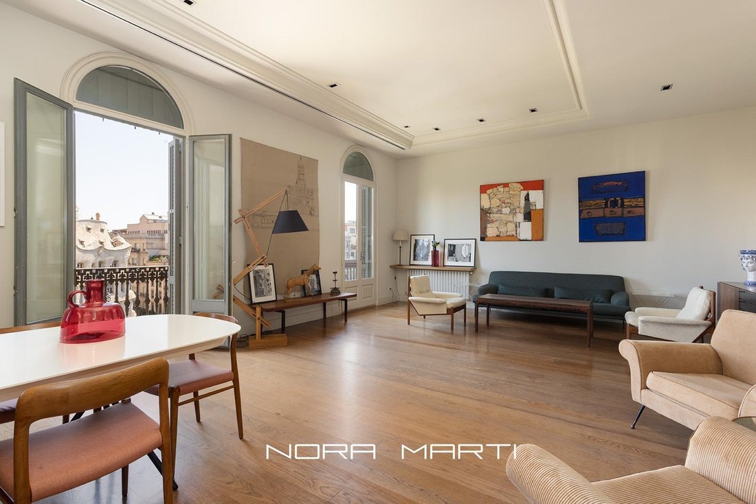 Apartment in Eixample, Barcelona, Spain 2 - 18407571