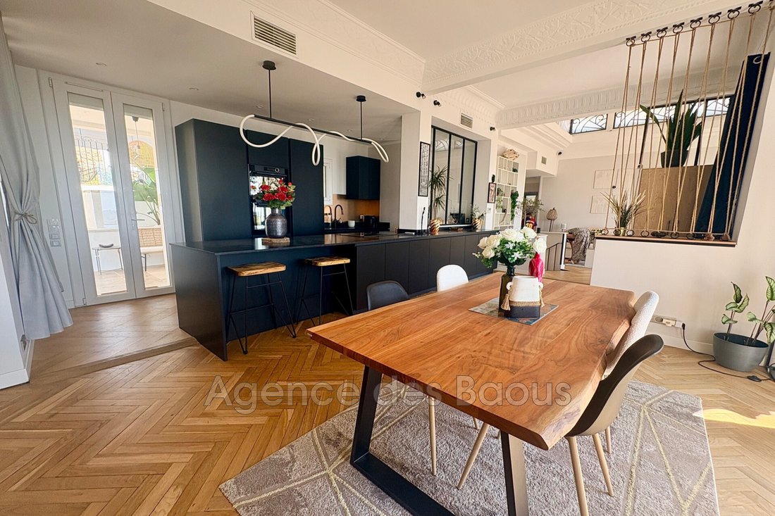 Villa in Gattières, Provence-Alpes-Côte d'Azur, France 5 - 18403922