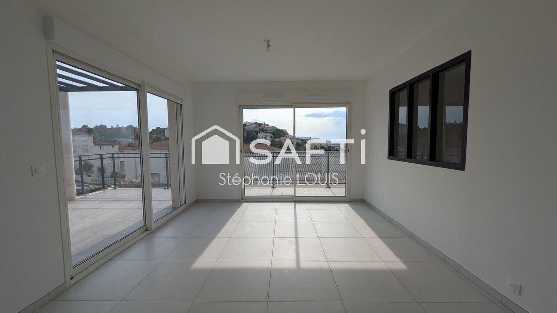Apartment in Le Dramont-Agay-Anthéor-Le Trayas, Saint-Raphaël, France 3 - 18412921