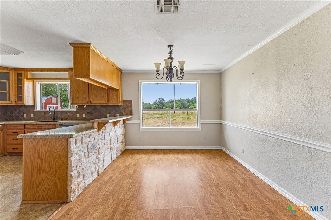 House in Lockhart, Texas, United States 5 - 17721958