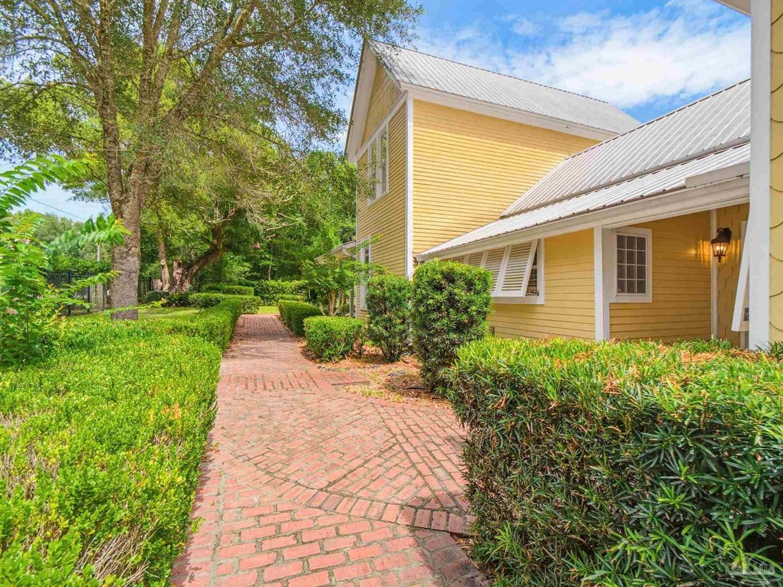 House in DeFuniak Springs, Florida, United States 5 - 18416669