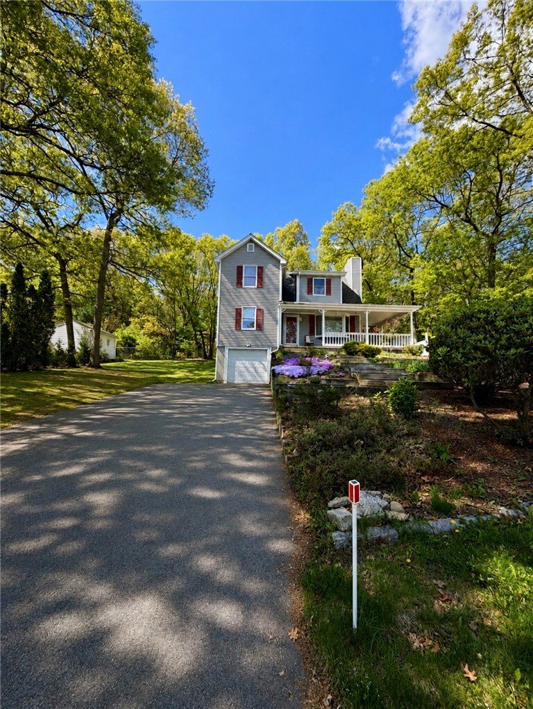 House in Johnston, Rhode Island, United States 2 - 18406827