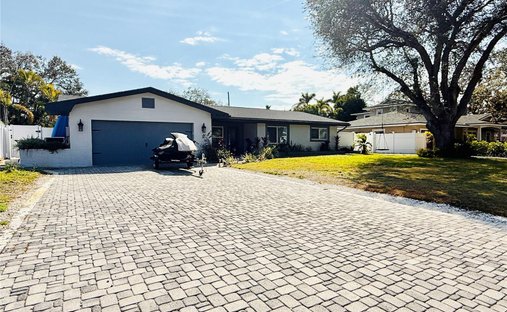 House in St. Petersburg, Florida, United States 1