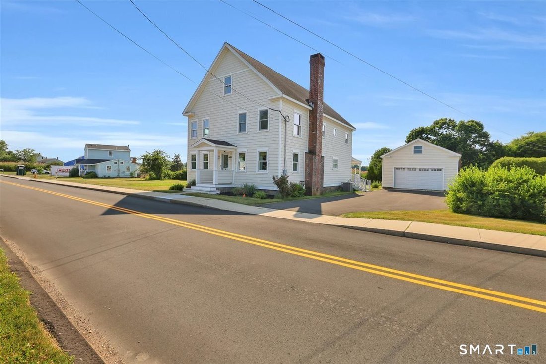 House in Guilford, Connecticut, United States 2 - 18418914
