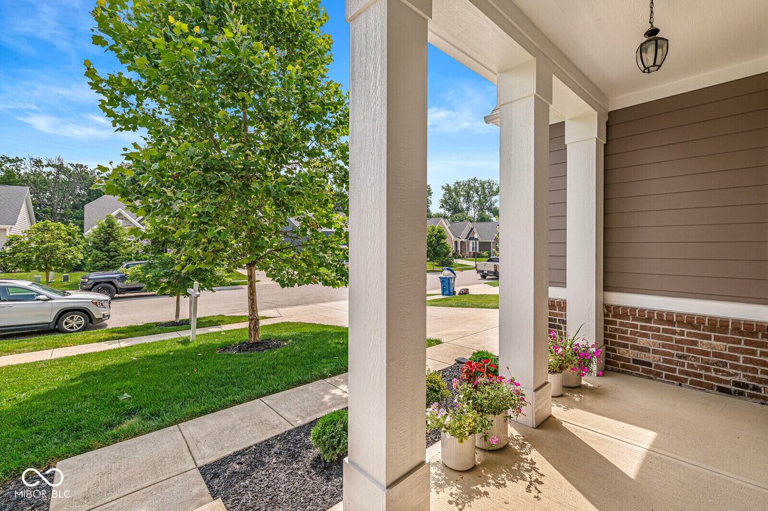 House in Westfield, Indiana, United States 3 - 18414437